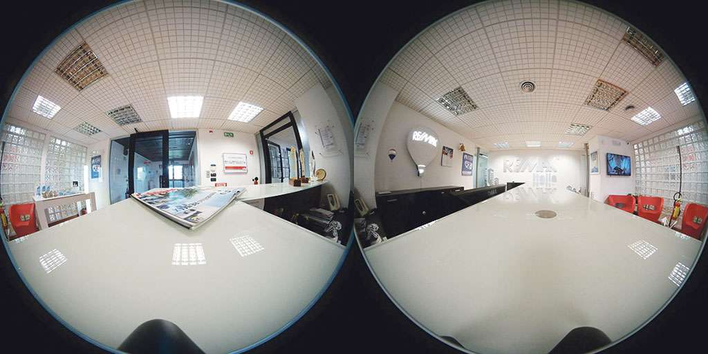 espacio recreado en realidad virtual visto a través de unas gafas