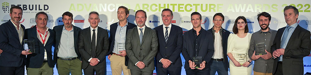 Foto de grupo de los premiados en los Advanced Architecture Awards 2022