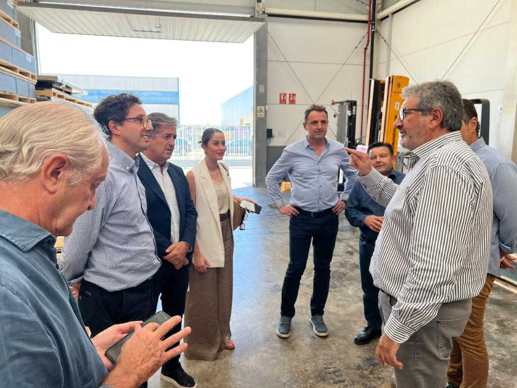 Visitando empresas del hábitat de Castellón